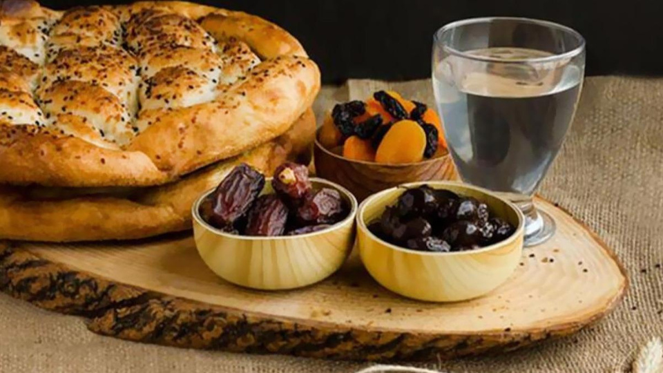 Arefe günü oruç tutulur mu?