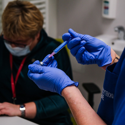 İki doz aşı olanlar 'aşı kimliği' alabilecek