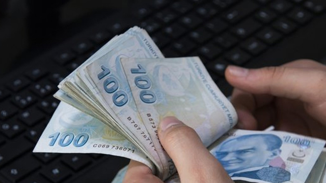 Emekliye bayram ikramiyesi yattı mı?