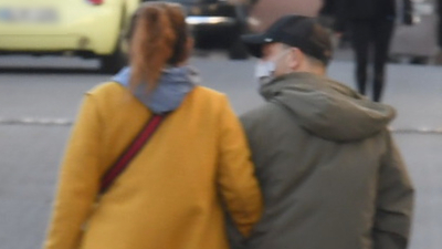 Kol kola yürüyüş yaptılar