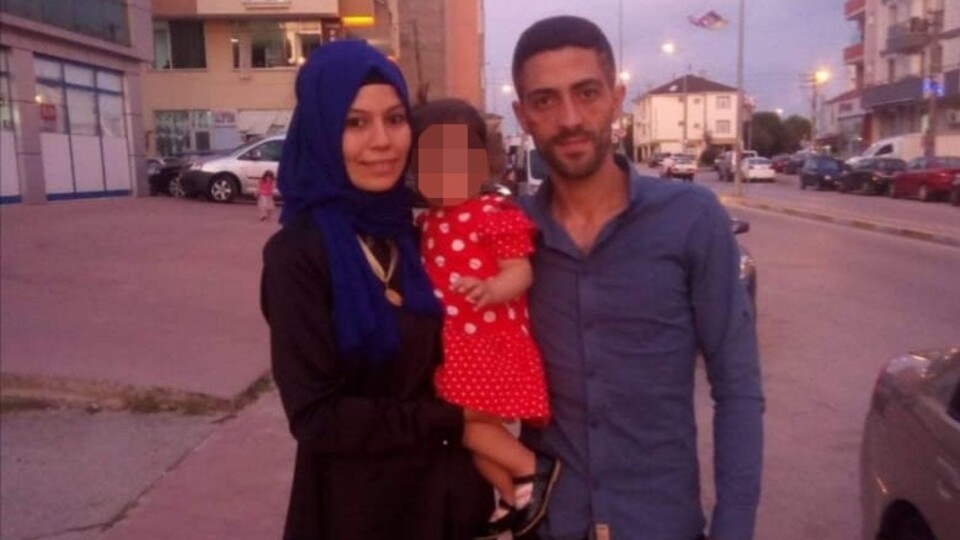 15 bıçak darbesi! Kocasını ısırarak kurtuldu