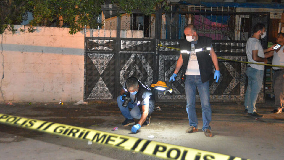 Sokak ortasında dehşet!