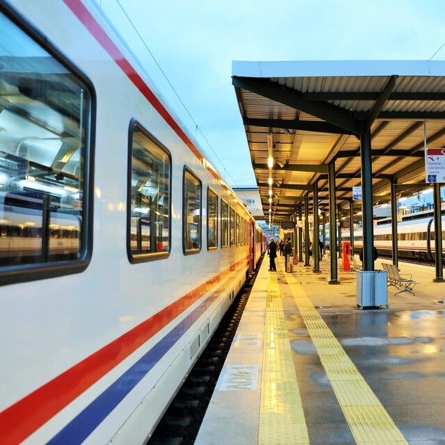 TCDD'den YHT'de ek sefer açıklaması