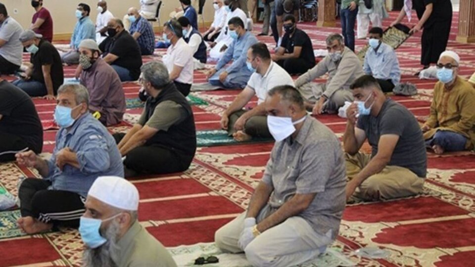 Cuma namazı saat kaçta kılınacak?