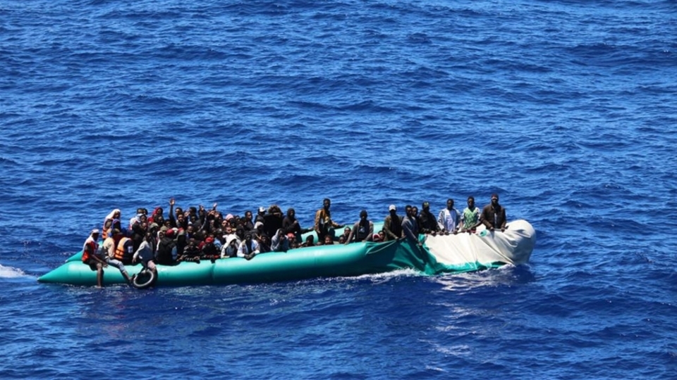 Akdeniz'in kahramanları! 97 göçmeni ölümden kurtardı