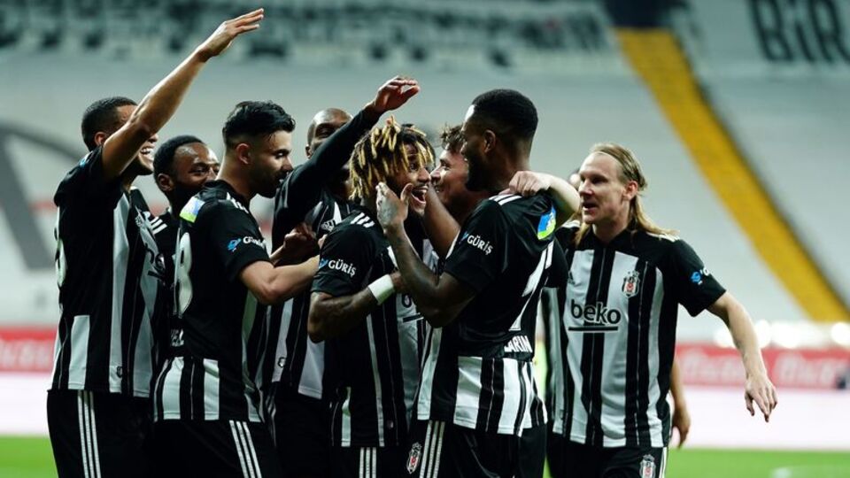 Beşiktaş tam kadro İzmir'e gidiyor