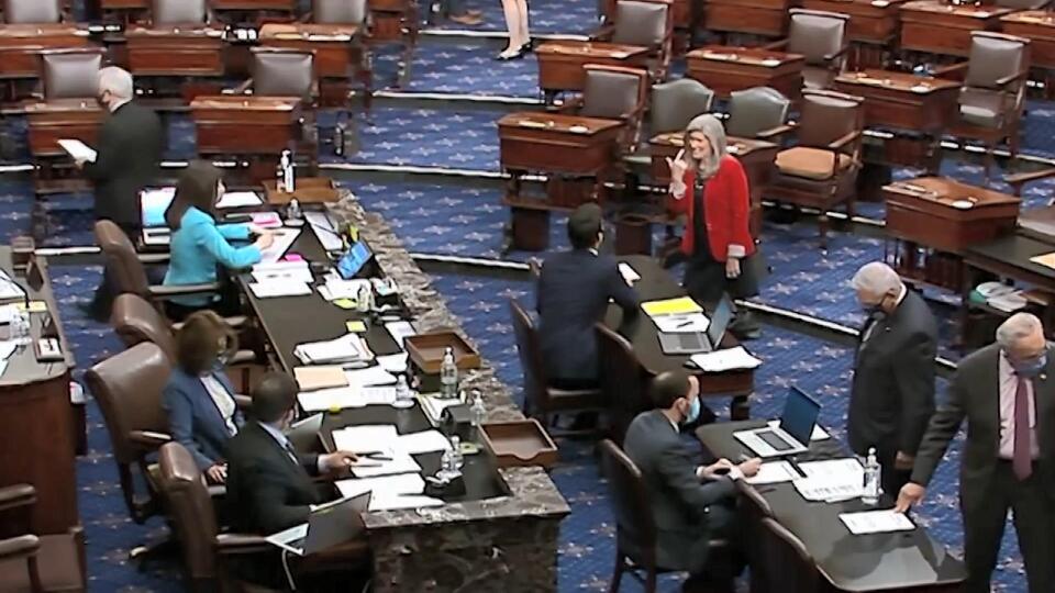 ABD'de 'maskeye veda' kutlaması!