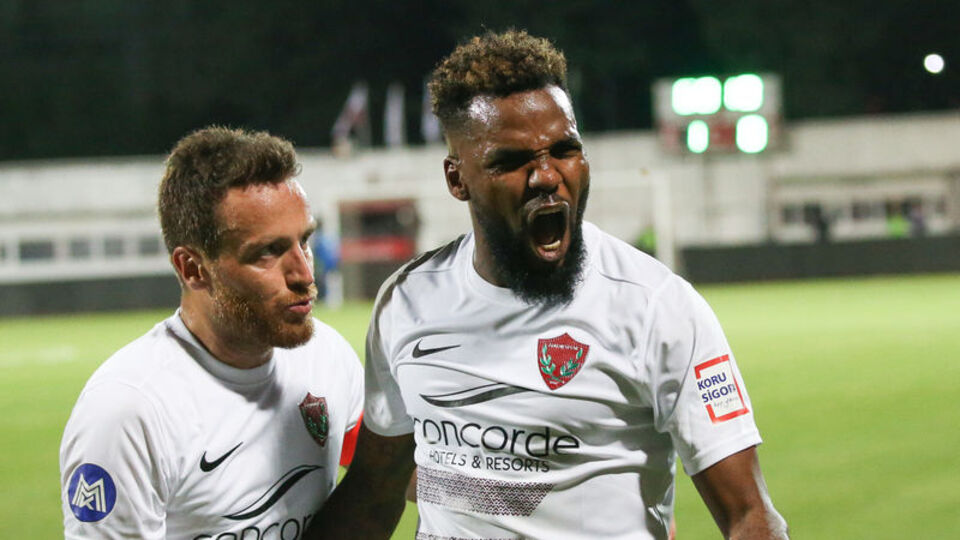 Ligin kralı Boupendza!