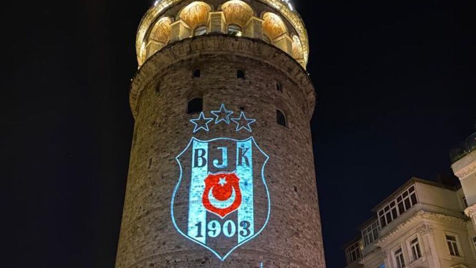 Galata Kulesi'ne Beşiktaş arması