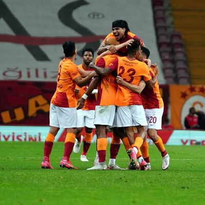 Yayın geliri şampiyonu Galatasaray