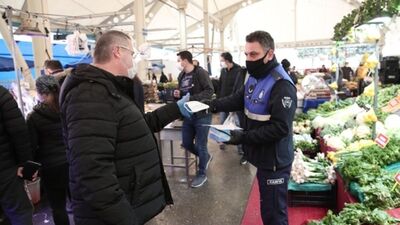 Pazarlar saat kaça kadar açık?