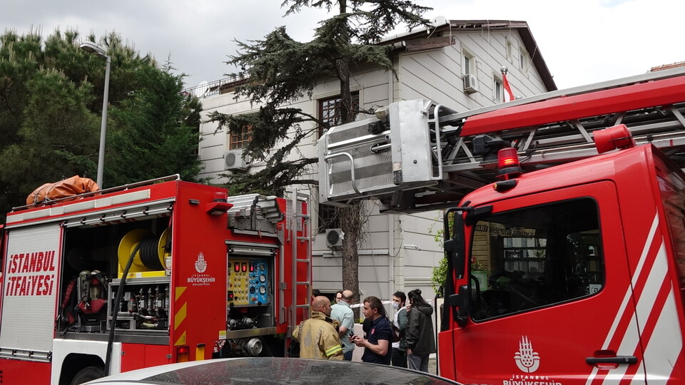 Film stüdyosunda korkutan yangın!