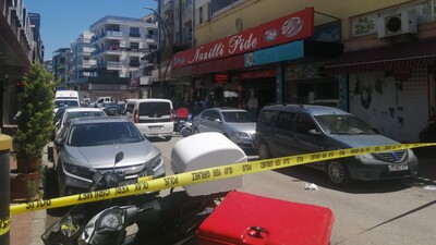 Annesini yaraladı, 2 kişiyi öldürdü!