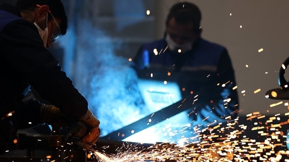 Sanayi sektöründe istihdam artıyor