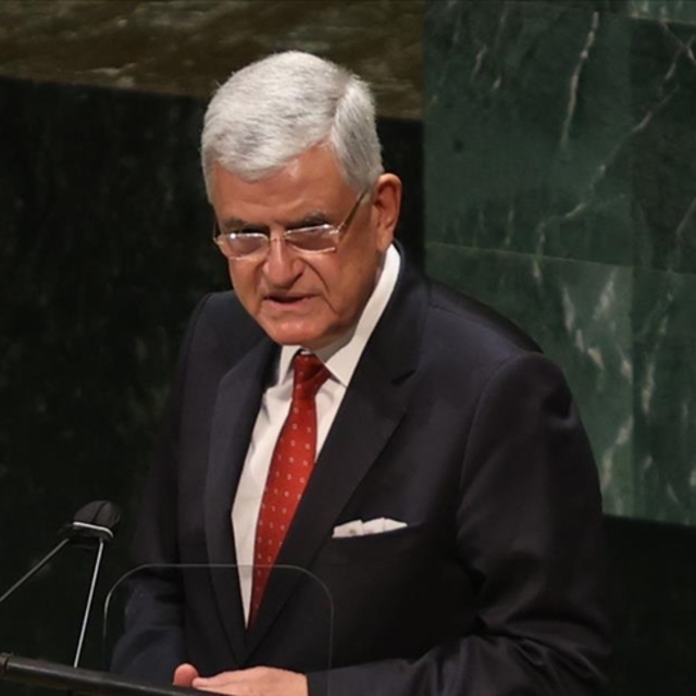Volkan Bozkır'dan İsrail çağrısı