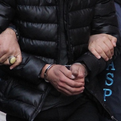 İki avukata FETÖ borsası suçlaması