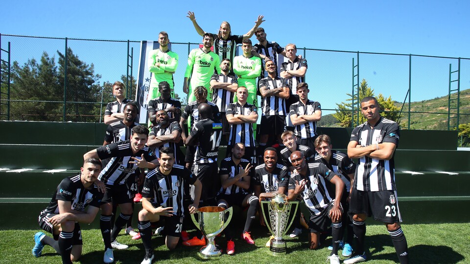 Beşiktaş poster çekimi yaptı