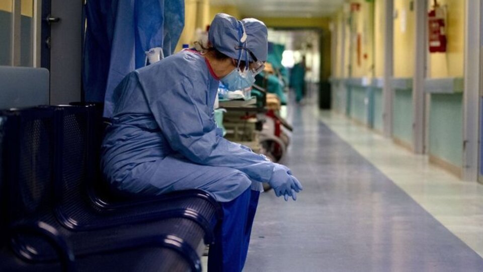 Üzgünüz, yorgunuz, tükendik...