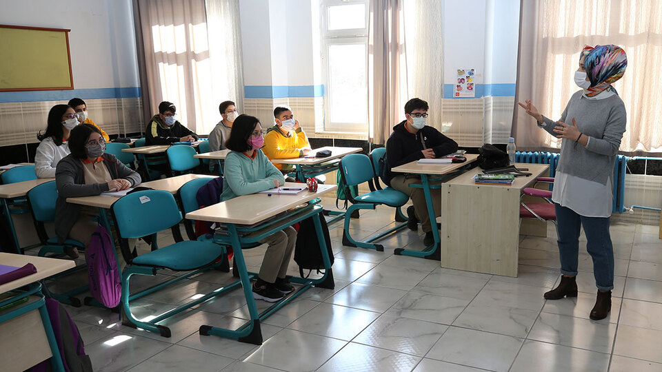 Yüz yüze okullar ne zaman açılacak?