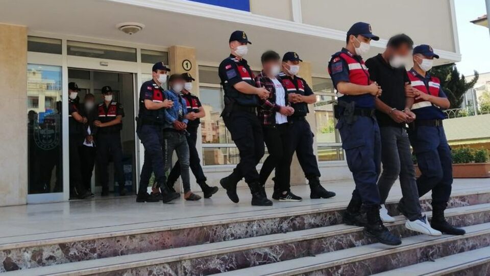 Mersin'de bölücü terör örgütüne operasyon!