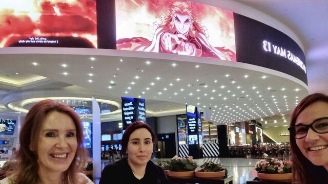Prenses Latife ortaya çıktı!