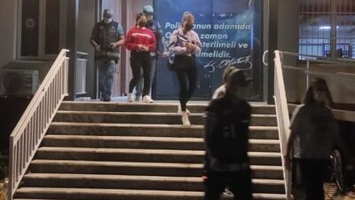 Masaj salonuna korona baskını: 14 kişiye ceza yağdı