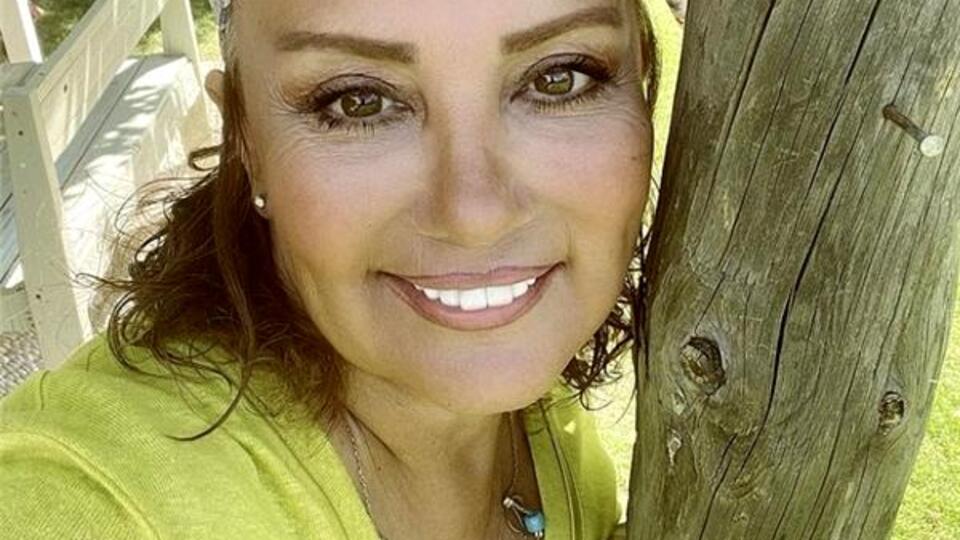 Bahar Öztan kimdir?