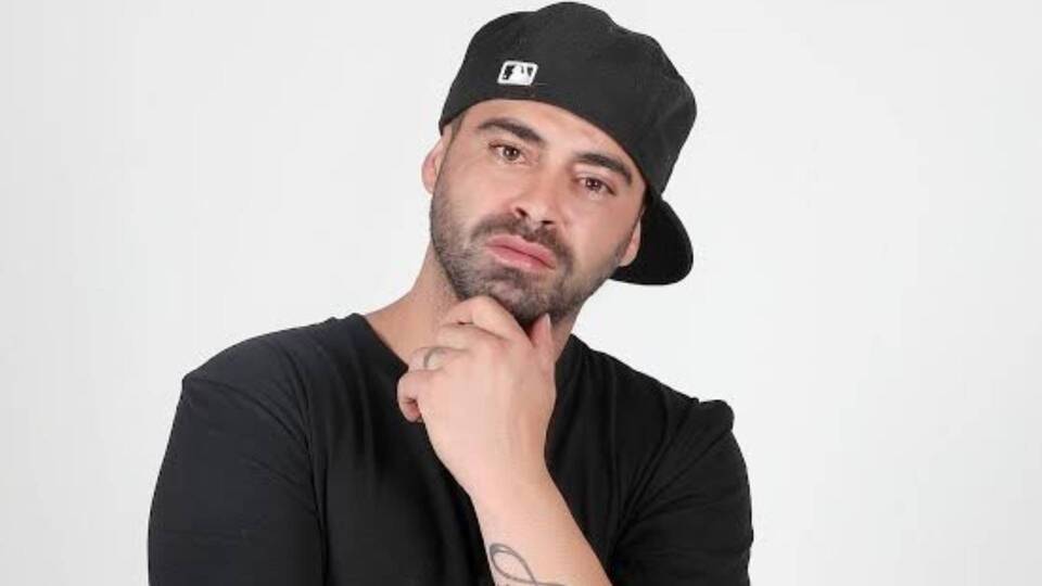 Alexone'dan iki yeni proje