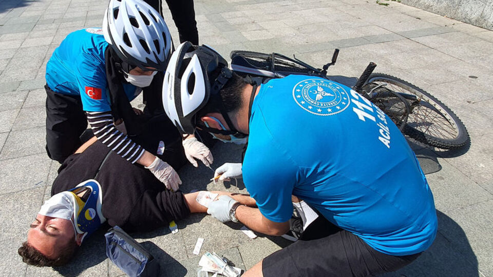 Bisikletli sağlık ekipleri göreve başladı