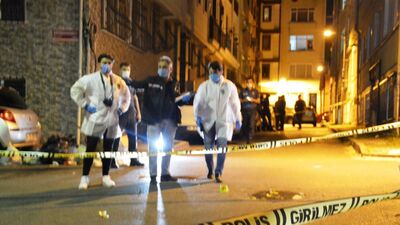 Boşanma aşamasındaki eşine kurşun yağdırdı