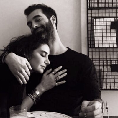 Sıla ve İlker Kaleli aşklarını ilan etti