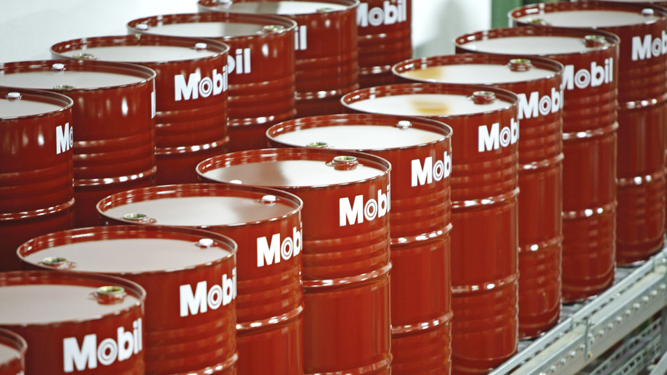 Hibrit araca özel yağ üretti!