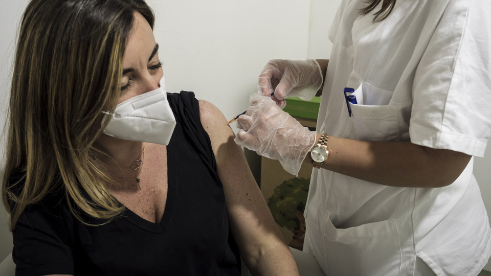 Bilim Kurulu Üyesinden Coronavac için üçüncü doz açıklaması