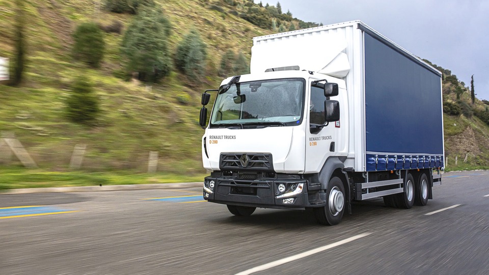 Yeni kamyonunu Türkiye turuna çıkardı