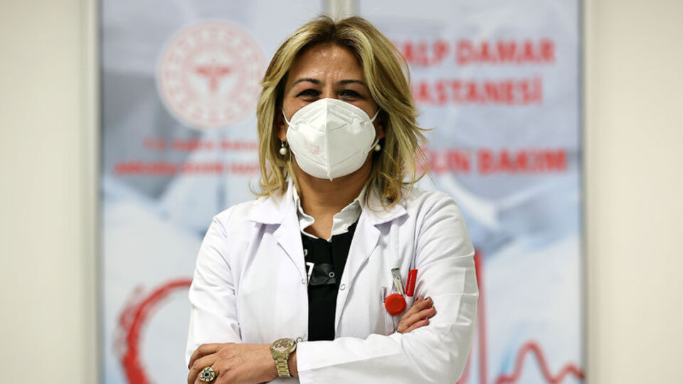 Bilim Kurulu Üyesi: Aşının olumlu etkilerini bu üçüncü pikte yaşadık