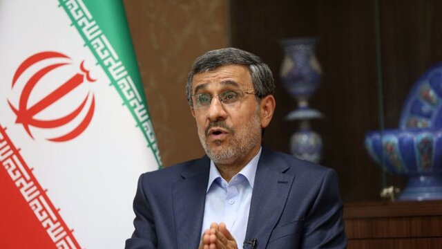 Ahmedinejad'ın adaylık başvurusuna veto!
