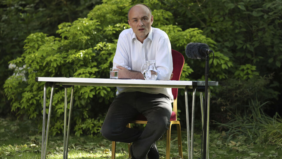 Dominic Cummings, İngiltere'nin pandemi yönetimini eleştirdi