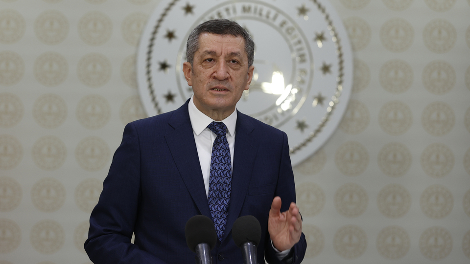 Bakan Selçuk'tan aşı açıklaması!