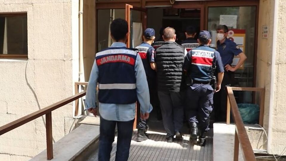 Tefeci operasyonu! 25 gözaltı