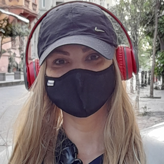 "İnsanların beynini temizliyorum"