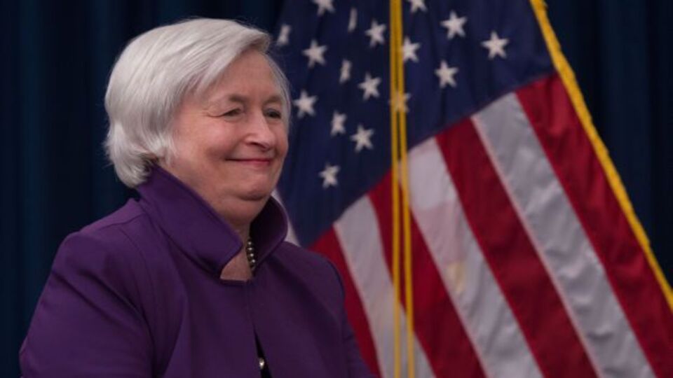 Dolar tarihi zirvesinde