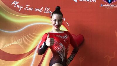 Ayşe Begüm Onbaşı, dünya şampiyonu