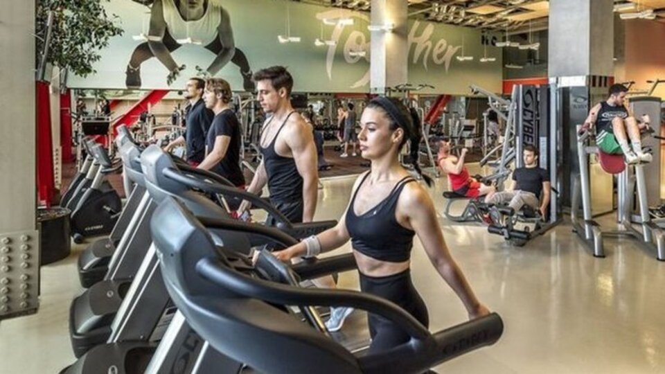 Yarın spor salonları açılacak mı?