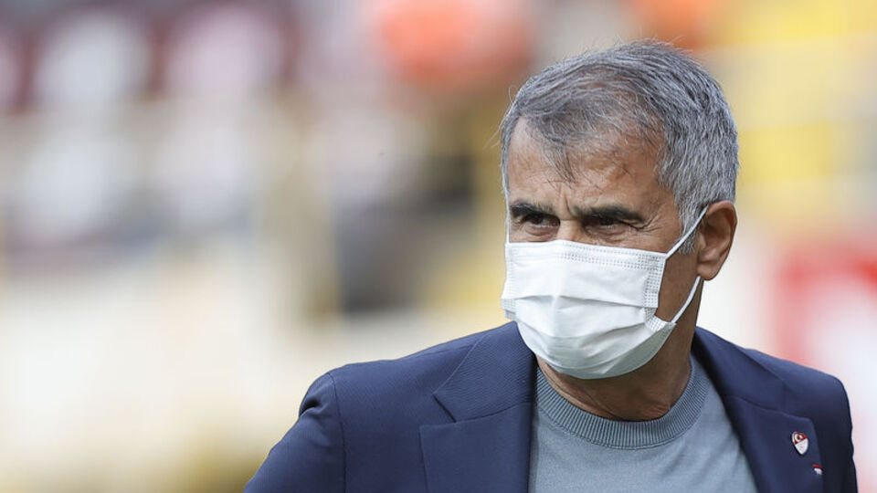 Şenol Güneş 75. maçında