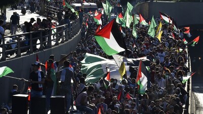 Lübnan'da Filistinli mültecilerden Gazze kutlaması