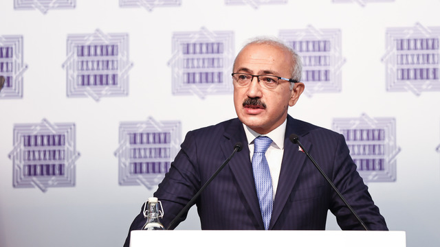 Bakan Elvan'dan büyüme açıklaması