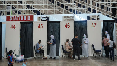 Malezya'da tam karantina uygulaması başladı