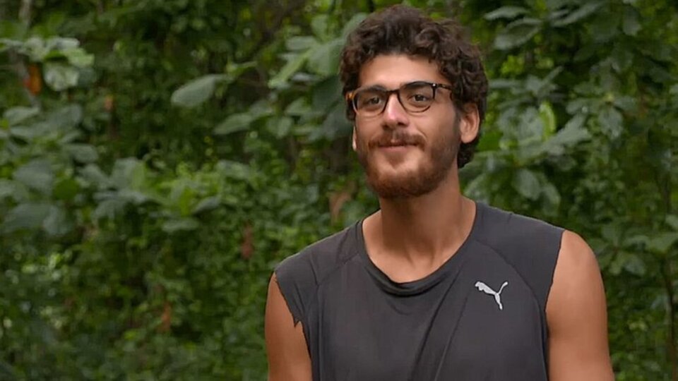 Survivor Yiğit Poyraz kimdir?