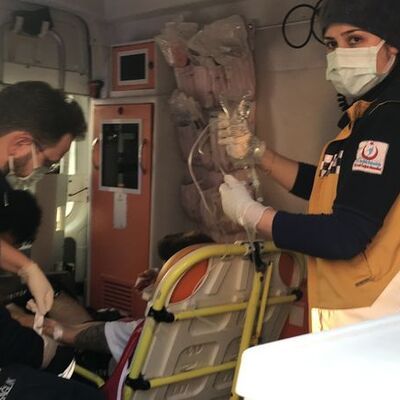 Sen misin buluşma teklif eden! Mesaj kurşunu!