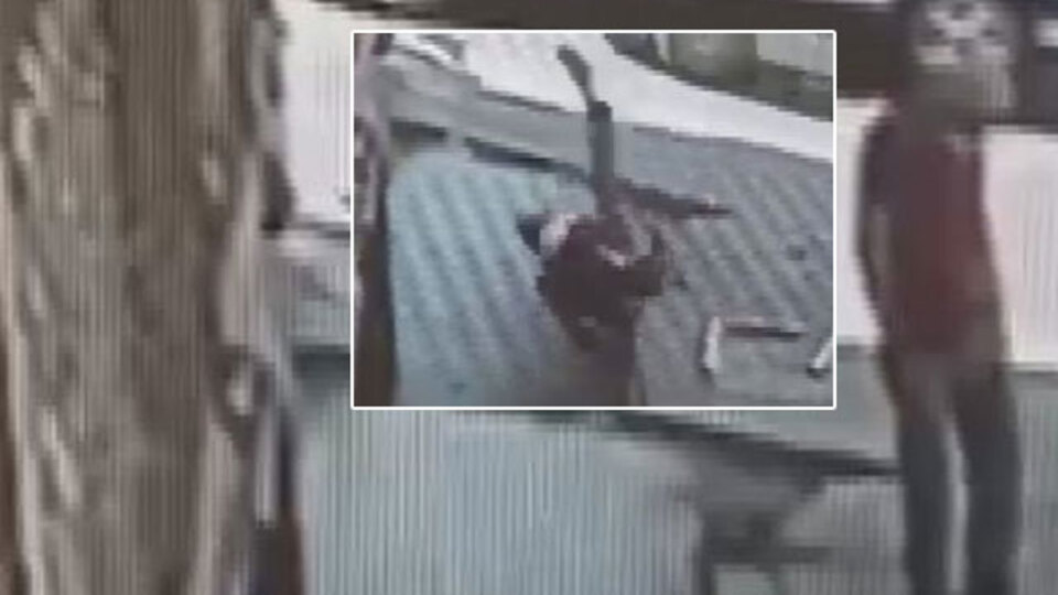 Boruyla oyun oynuyordu! Sonrası akılalmaz!